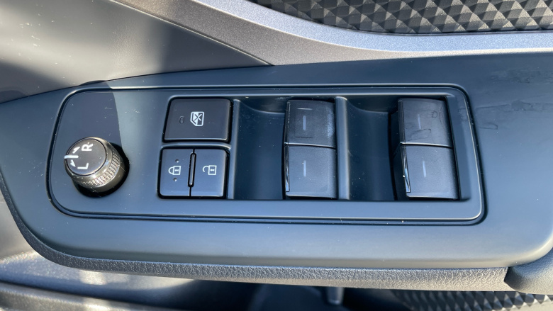 Toyota C-HR 1.8 Hybrid Icon 5dr CVT Hybrid Hatchback